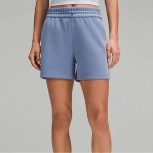 Lululemon Softstreme Athletic Highrise Shorts Size 2